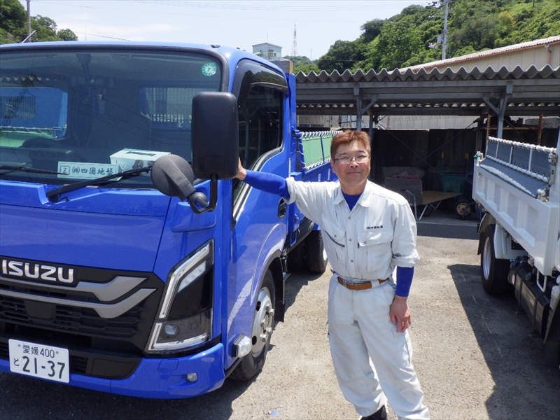 スタッフ